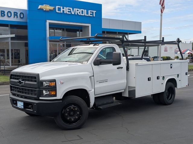 2023 Chevrolet Silverado MD LT