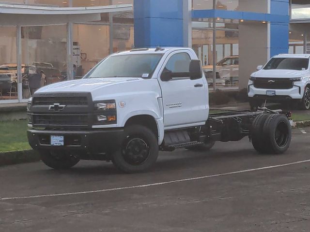 2023 Chevrolet Silverado MD LT