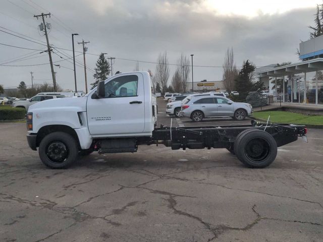 2023 Chevrolet Silverado MD LT