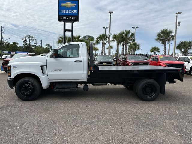 2023 Chevrolet Silverado MD LT