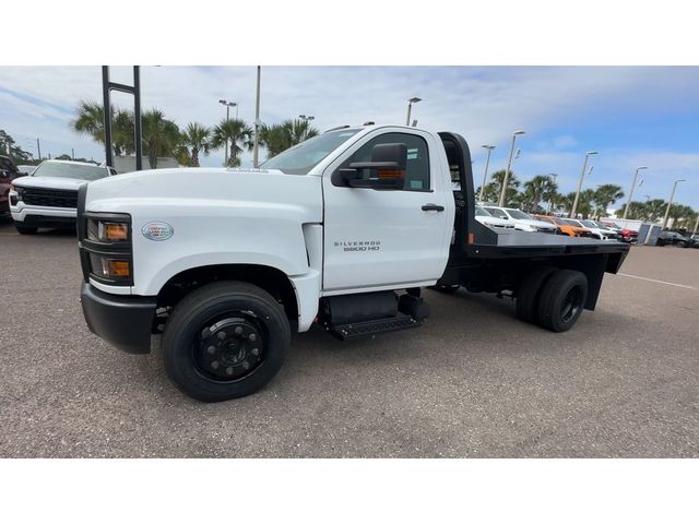 2023 Chevrolet Silverado MD LT