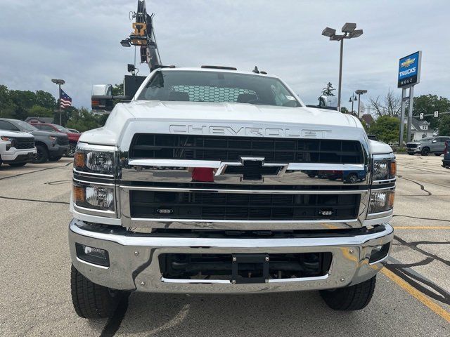 2023 Chevrolet Silverado MD LT