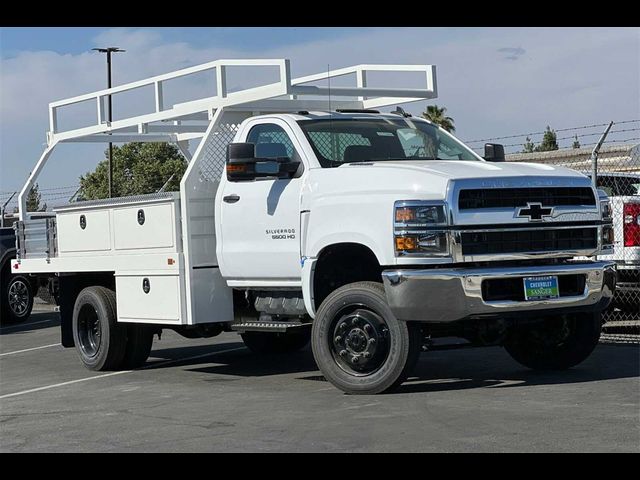 2023 Chevrolet Silverado MD LT