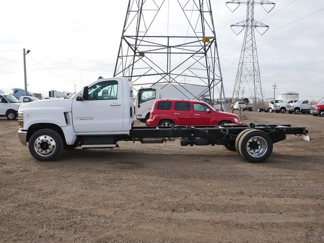 2023 Chevrolet Silverado MD LT