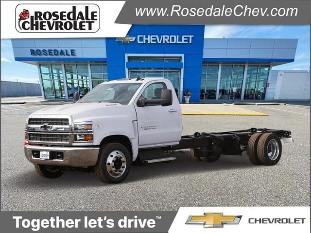 2023 Chevrolet Silverado MD LT