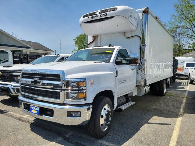 2023 Chevrolet Silverado MD LT