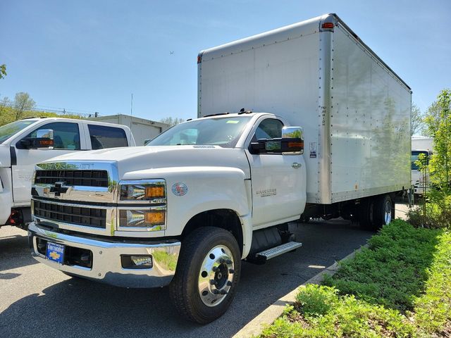 2023 Chevrolet Silverado MD LT