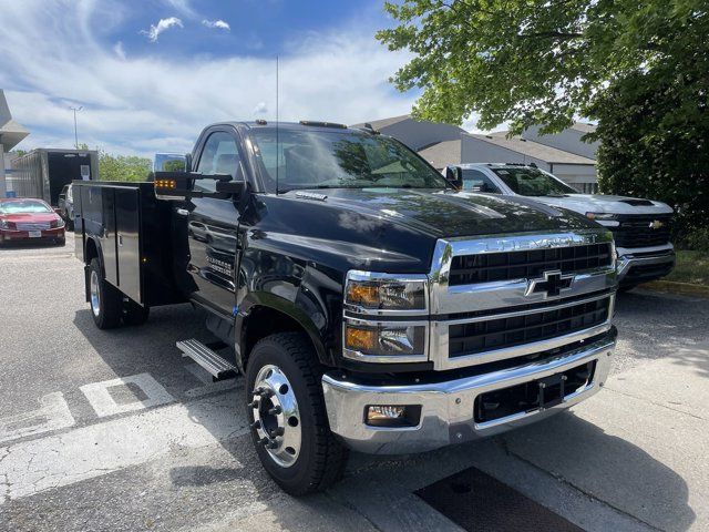 2023 Chevrolet Silverado MD LT