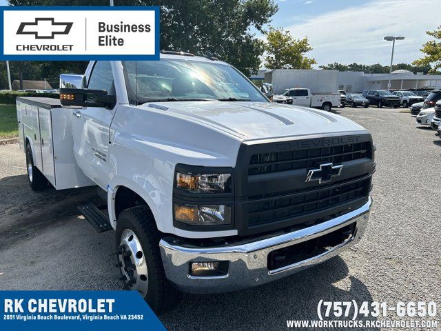 2023 Chevrolet Silverado MD LT