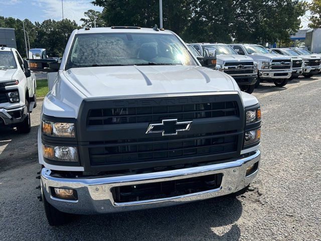 2023 Chevrolet Silverado MD LT