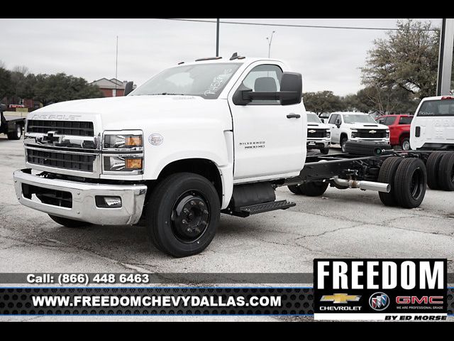 2023 Chevrolet Silverado MD LT