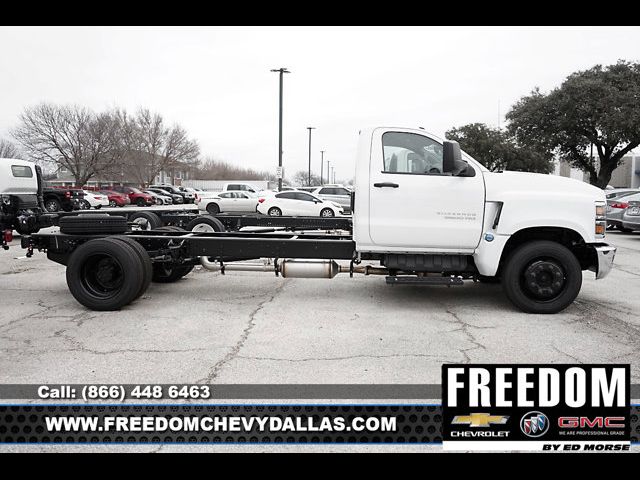 2023 Chevrolet Silverado MD LT