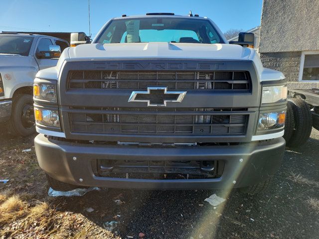 2023 Chevrolet Silverado MD LT