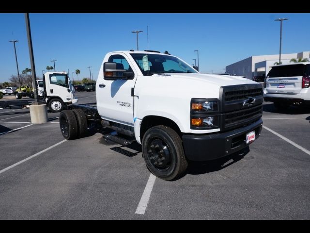 2023 Chevrolet Silverado MD LT