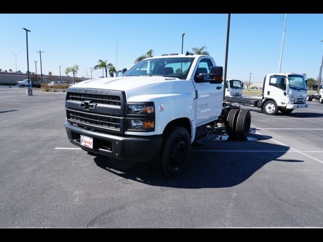 2023 Chevrolet Silverado MD LT