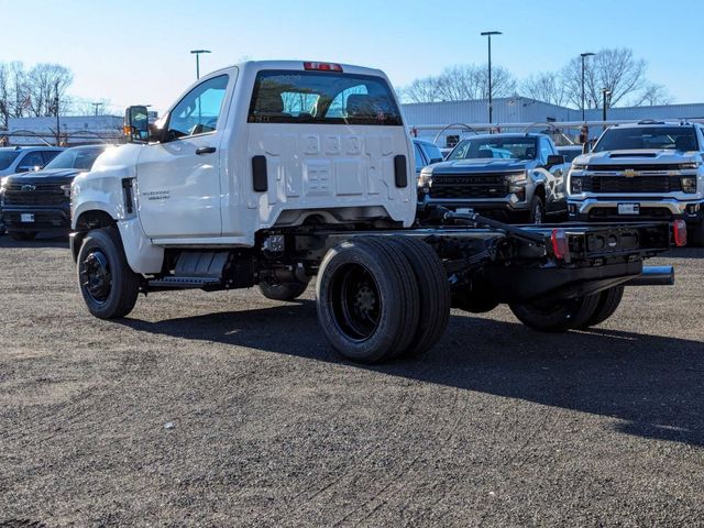 2023 Chevrolet Silverado MD LT