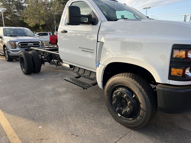 2023 Chevrolet Silverado MD Work Truck