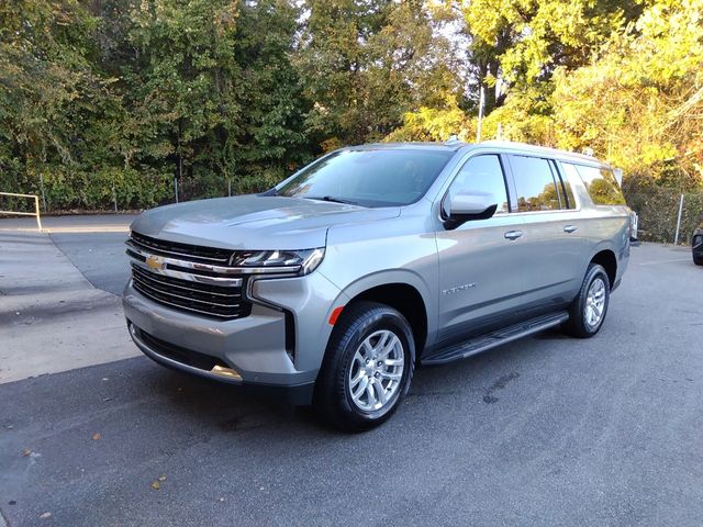 2023 Chevrolet Suburban LT