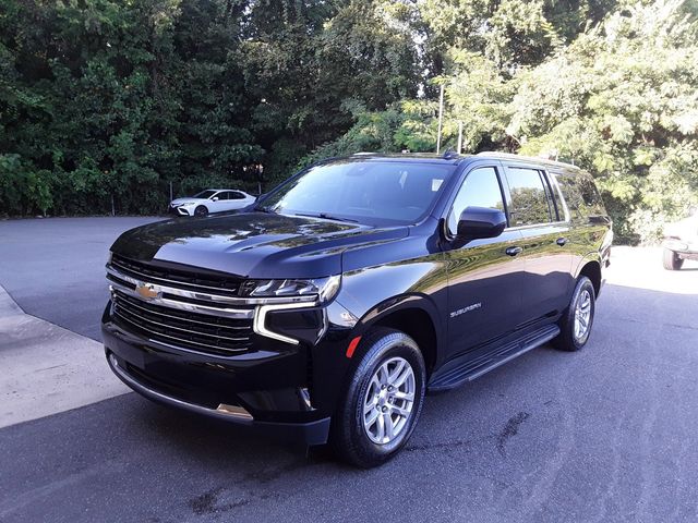 2023 Chevrolet Suburban LT