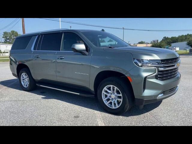 2023 Chevrolet Suburban LT