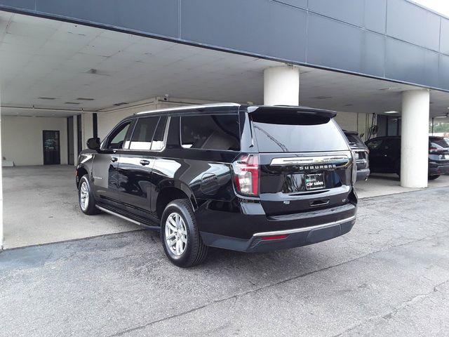 2023 Chevrolet Suburban LT