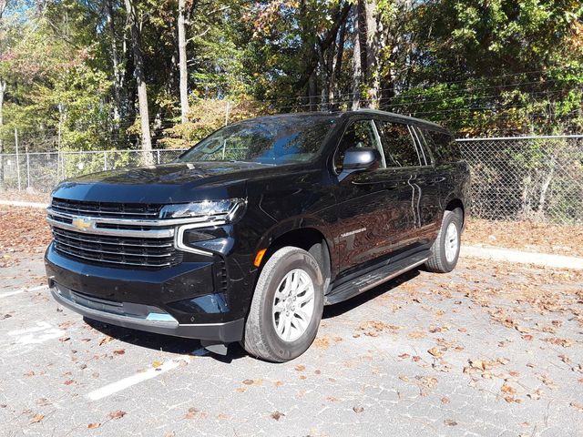 2023 Chevrolet Suburban LT