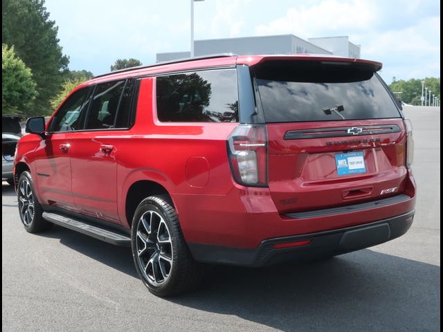 2023 Chevrolet Suburban RST