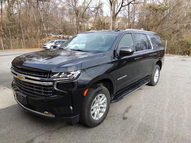 2023 Chevrolet Suburban LT