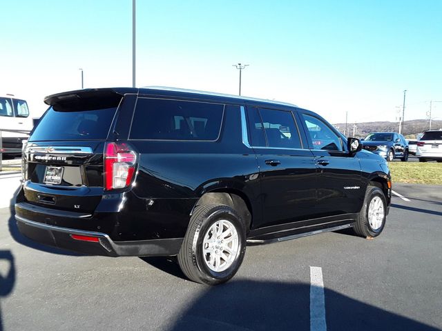 2023 Chevrolet Suburban LT