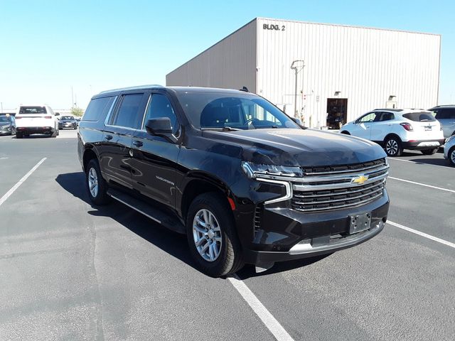 2023 Chevrolet Suburban LT