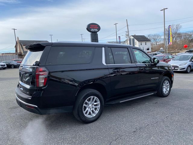 2023 Chevrolet Suburban LT