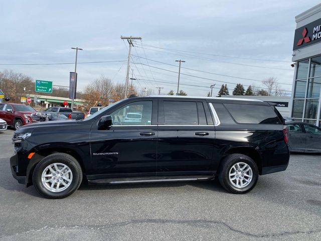 2023 Chevrolet Suburban LT