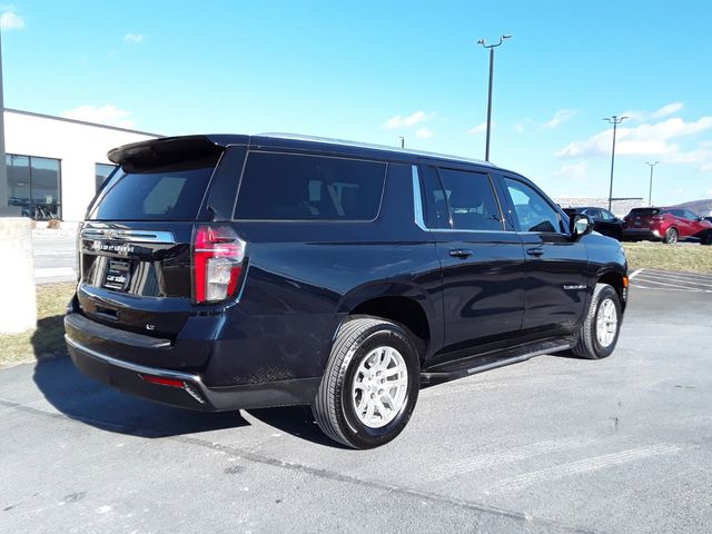 2023 Chevrolet Suburban LT