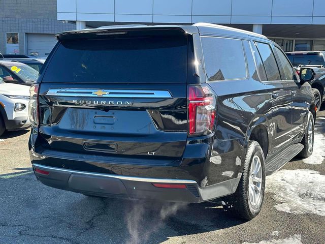 2023 Chevrolet Suburban LT