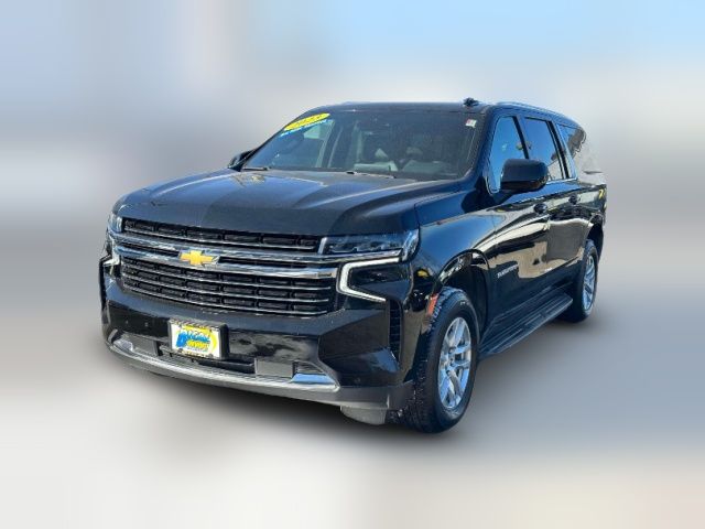 2023 Chevrolet Suburban LT