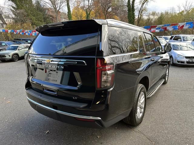 2023 Chevrolet Suburban LT