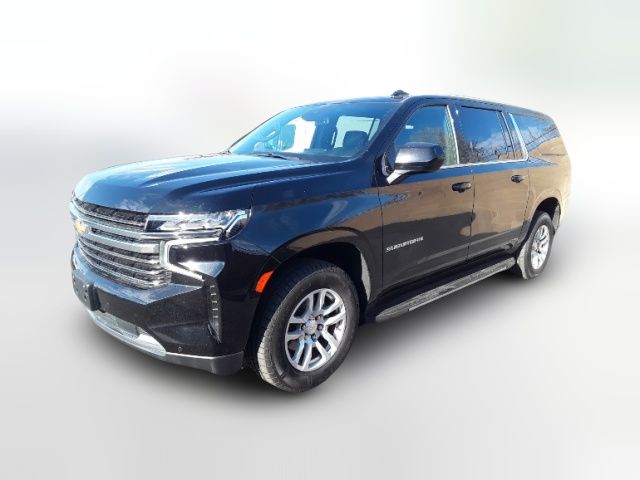 2023 Chevrolet Suburban LT