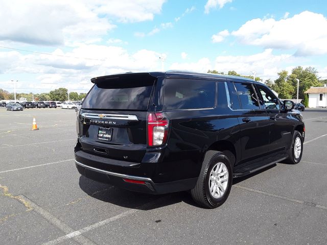 2023 Chevrolet Suburban LT