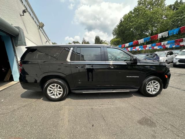 2023 Chevrolet Suburban LT