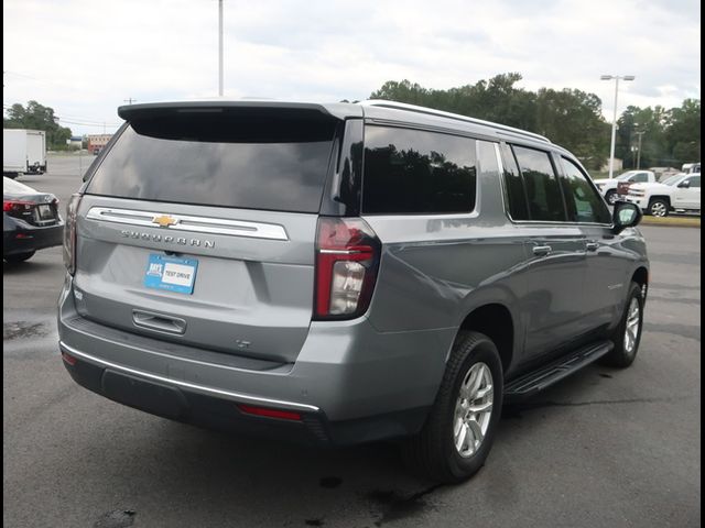 2023 Chevrolet Suburban LT