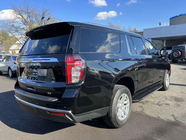 2023 Chevrolet Suburban LT