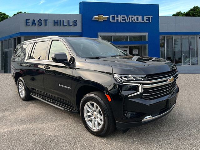 2023 Chevrolet Suburban LT