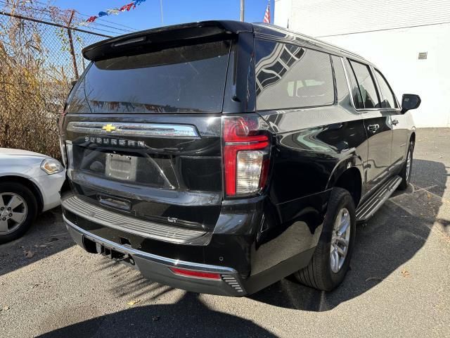 2023 Chevrolet Suburban LT