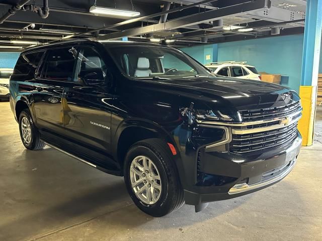 2023 Chevrolet Suburban LT