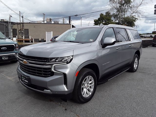 2023 Chevrolet Suburban LT