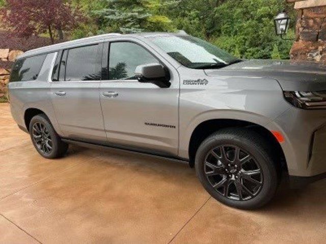 2023 Chevrolet Suburban High Country