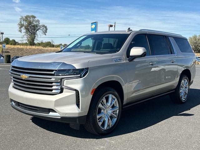 2023 Chevrolet Suburban High Country