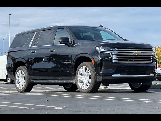 2023 Chevrolet Suburban High Country