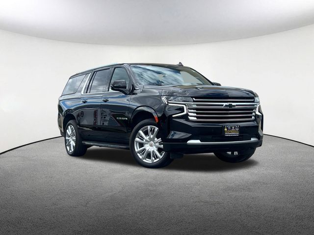 2023 Chevrolet Suburban High Country