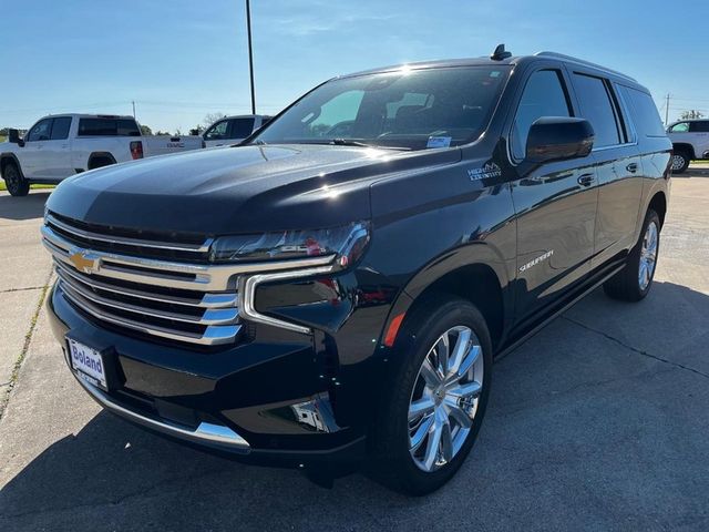 2023 Chevrolet Suburban High Country